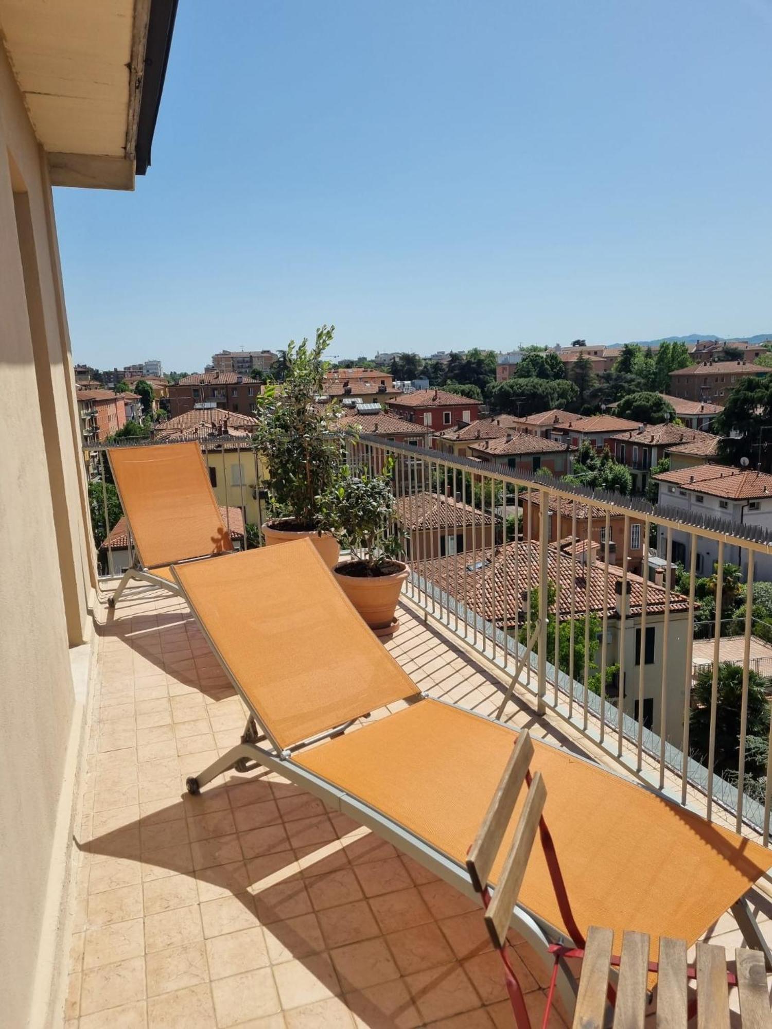 Bellavista Panoramic Terrace Appartamento Con Terrazza Zona Sant Orsola Bologne Extérieur photo